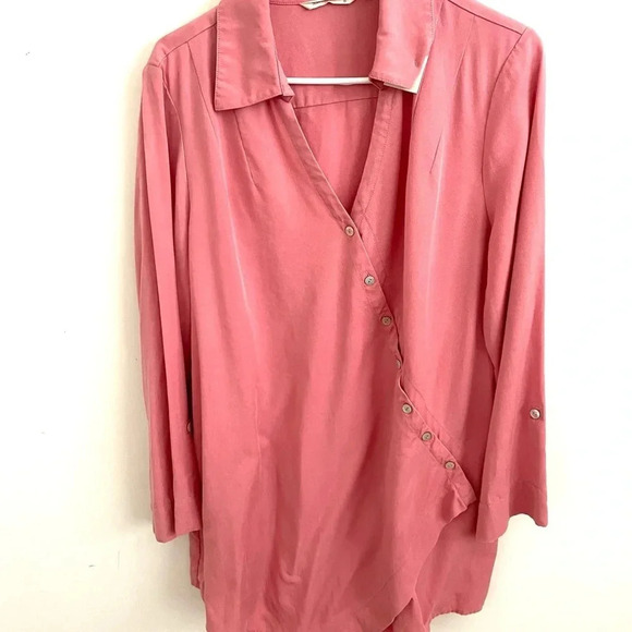 Soft Surroundings Tops - Soft Surroundings Washed TENCEL Faux
Wrap Rose Pink Lagenlook Tunic Top L